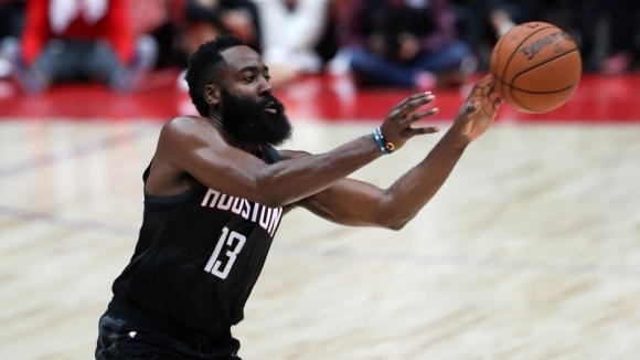 Хюстън постигна убедителна победа при гостуването си на Чикаго а