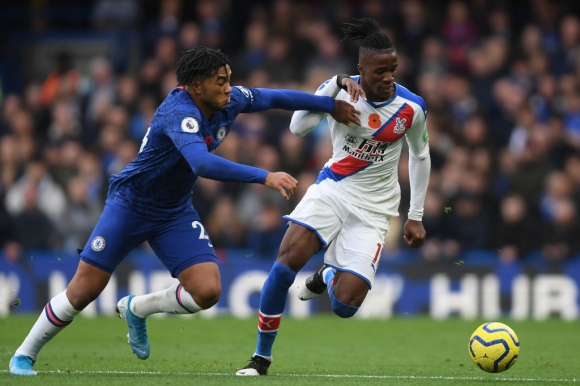 Манчестър Юнайтед ще опита да си върне Уилфред Заха през