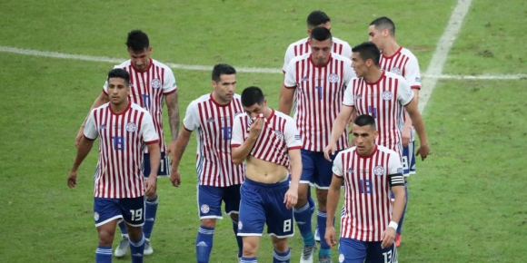 Селекционерът на Парагвай Едуардо Берисо обяви група от 25 футболисти