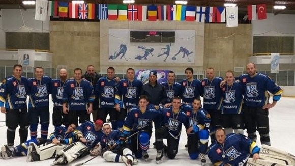 Хокеен клуб НСА спечели сребърните медали за Купата на България,