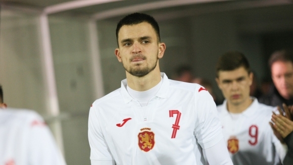 Централният нападател на младежкия национален отбор Калоян Кръстев бе много