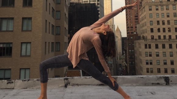 Още докато е в ансамбъла на националния отбор по художествена