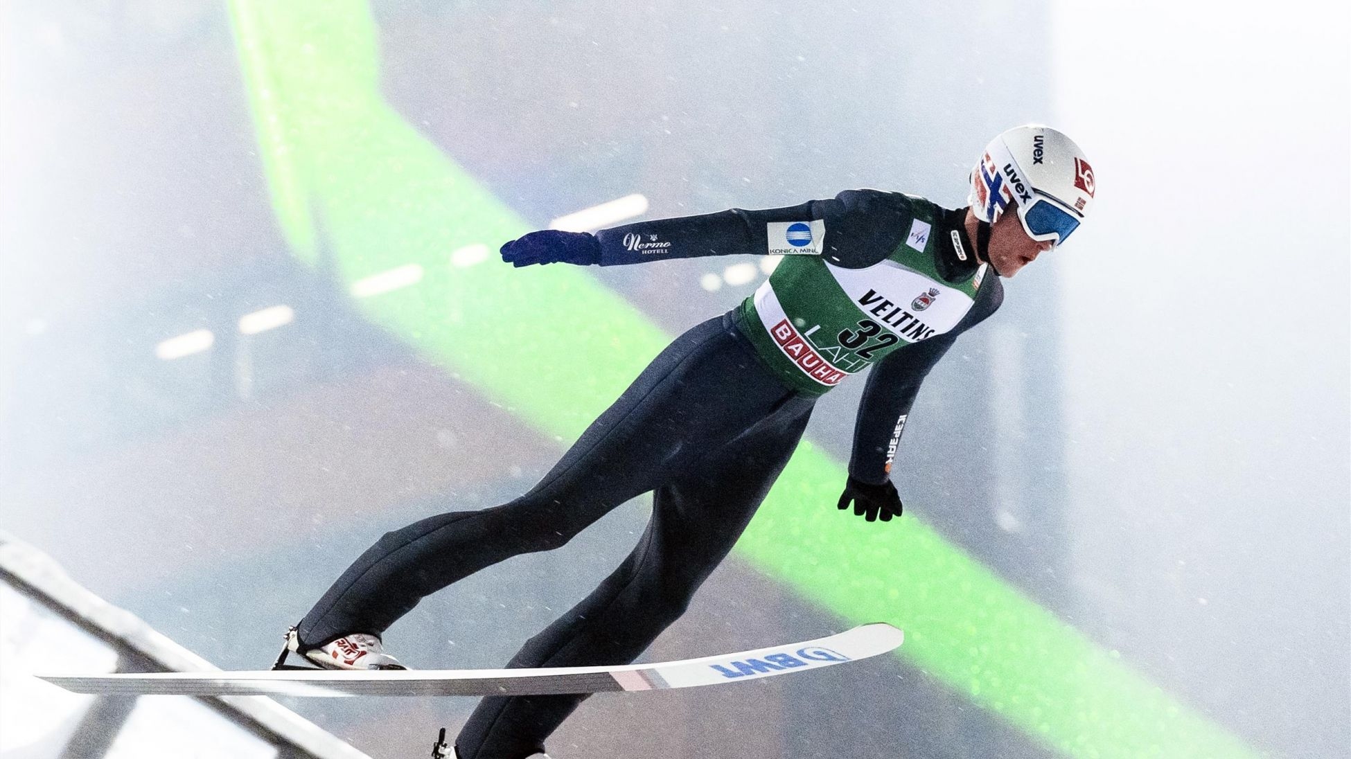 Норвежецът Даниел Андре Танде спечели първото индивидуално състезание за сезона