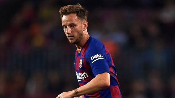 Ювентус не се интересува от халфа на Барселона Иван Ракитич