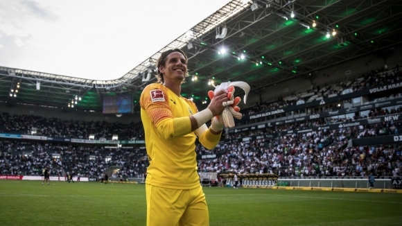 Борусия Мьонхенгладбах поднови договора на Ян Зомер до лятото на