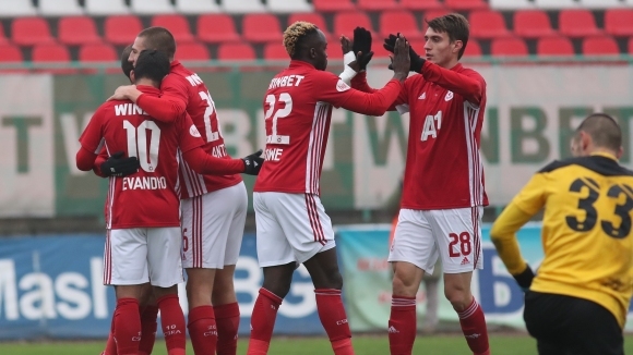Отборът на ЦСКА София отпътува за Кърджали Представителният тим на червените