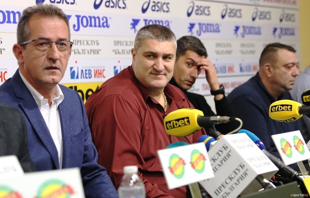 Опозицията във волейбола готви и резервна подписка която да бъде