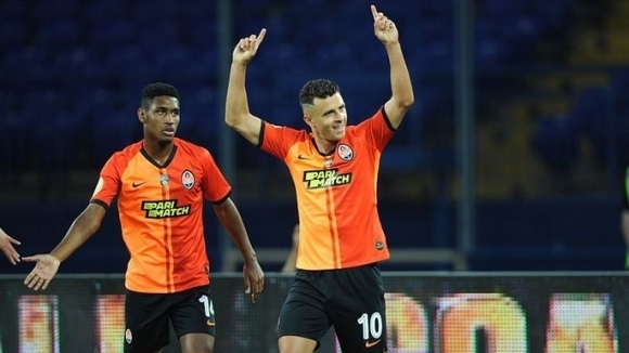 Нападателят на Шахтьор Донецк Жуниор Мораеш удължи договора си съобщава