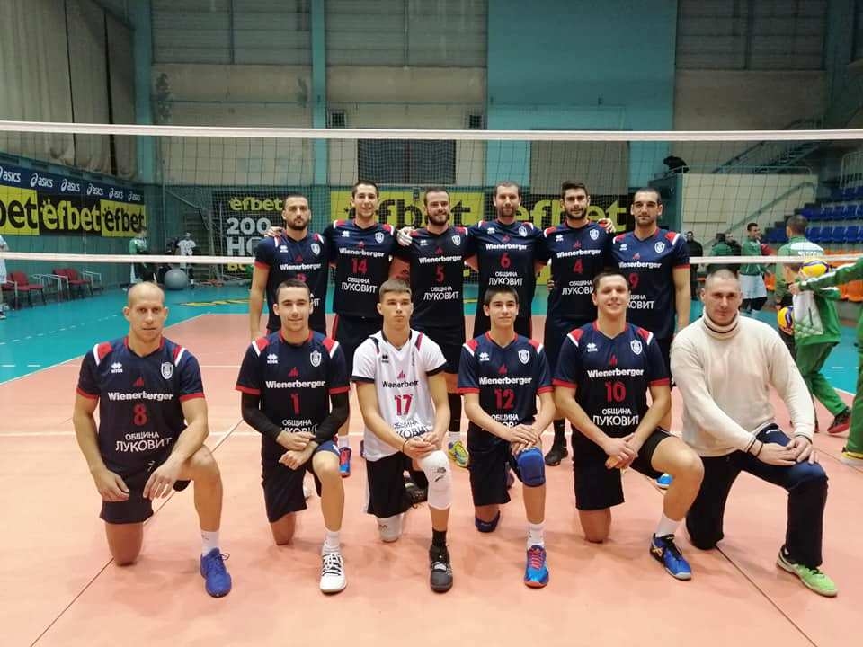 Отборът на Ботев Луковит продължава страхотното си представяне през настоящия