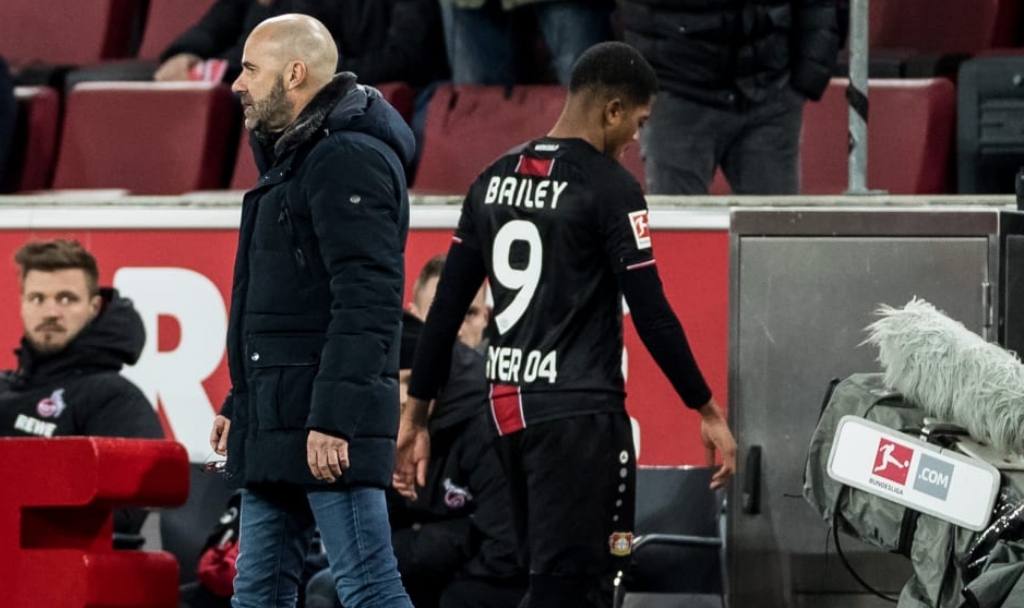 Нападателят на Байер Леверкузен Леон Бейли отнесе три мача наказание