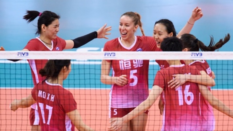 Българската волейболистка Добриана Рабаджиева и нейният Гуанджоу се класираха на