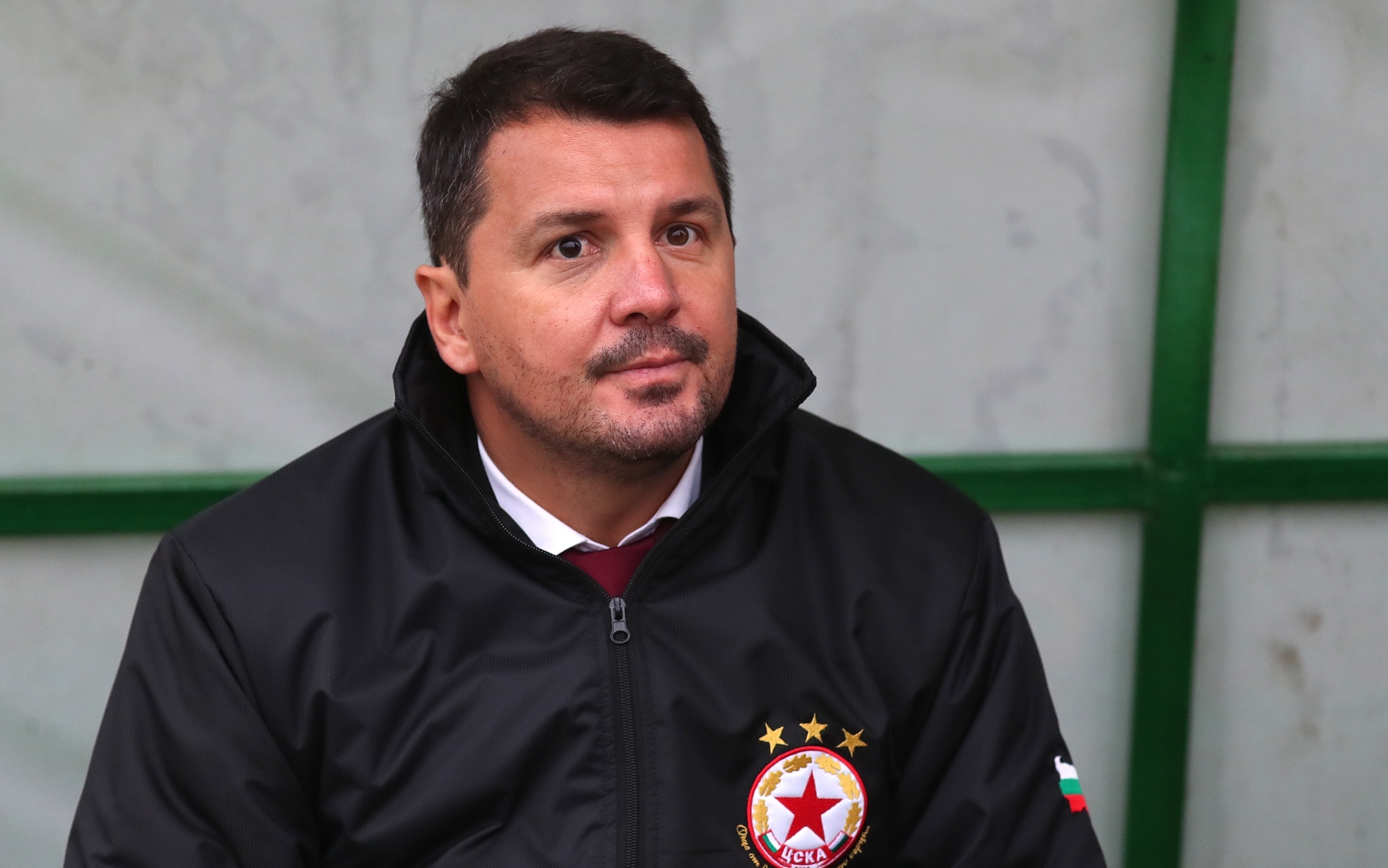 Треньорът на ЦСКА-София Милош Крушчич работи усилено по зимната селекция.