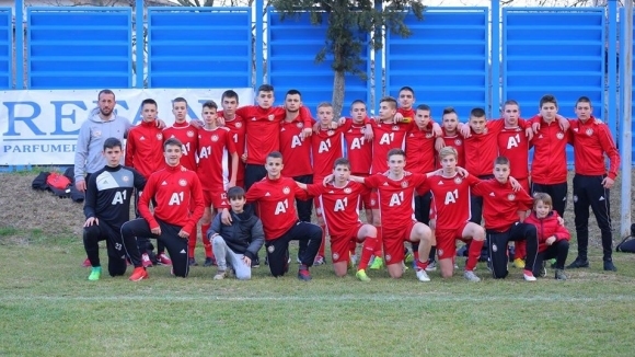 Пет набора от академията на ЦСКА София ще участват в най големия