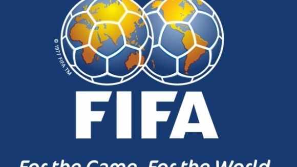 ФИФА обмисля да разреши създаването на многонационални футболни първенства заяви