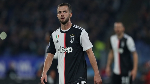 Халфът на Ювентус Миралем Пянич не бе щастлив след загубата