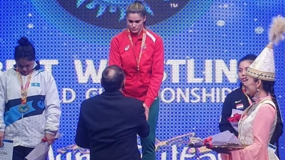 Изабел Христова стана световна шампионка по борба с пояси belt