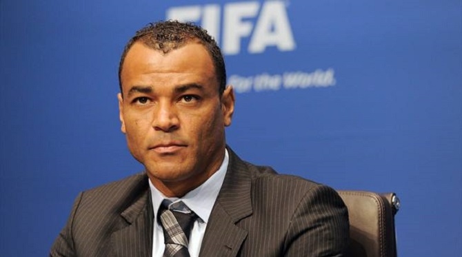 Бившият капитан на бразилския национален отбор по футбол Кафу закри
