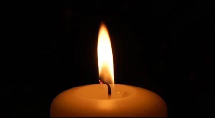 На 74 годишна възраст след кратко боледуване почина легендата на българската