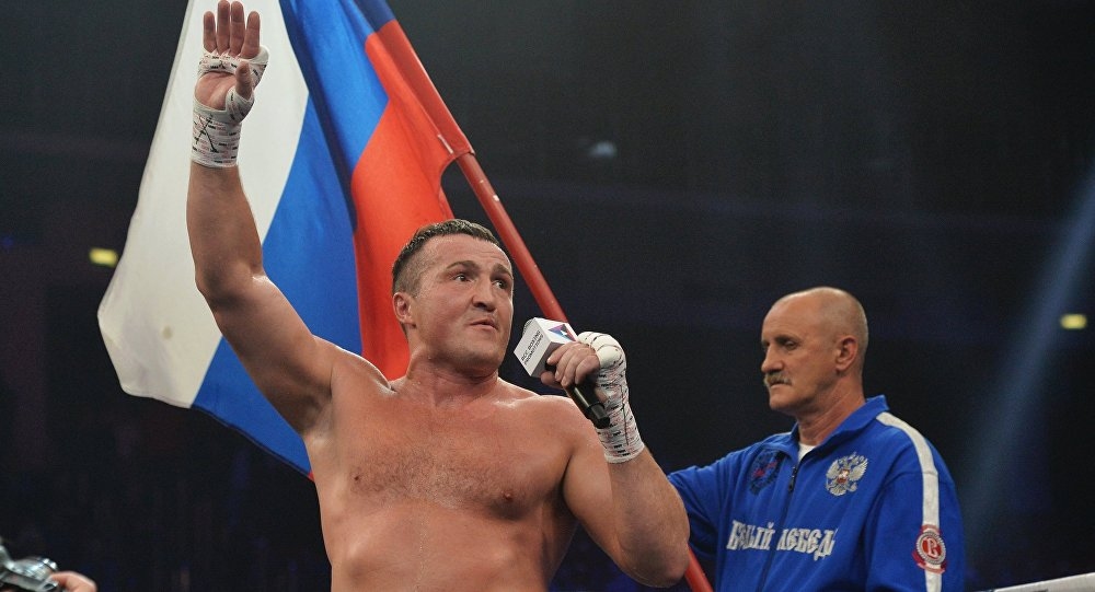 Бившият световен шампион в полутежка категория Денис Лебедев прекарти своята