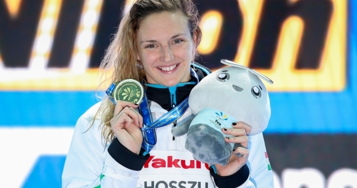 Катинка Хошу е голямото име сред първите обявени десет звезди