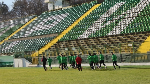Шестима футболисти се присъединиха към подготовката на ФК Пирин днес