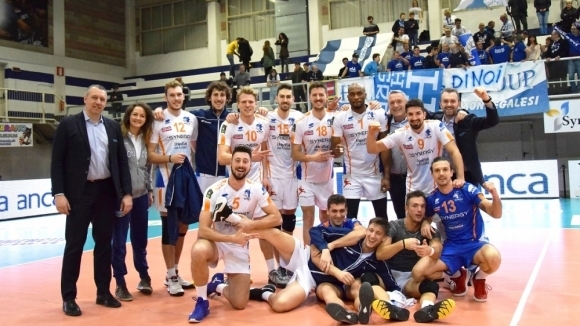 Топреализаторът на австрийския елит българският волейболист Димитър Дулчев дебютира