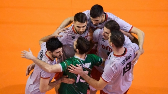 Волейболистите от националния отбор на България излизат срещу европейския шампион