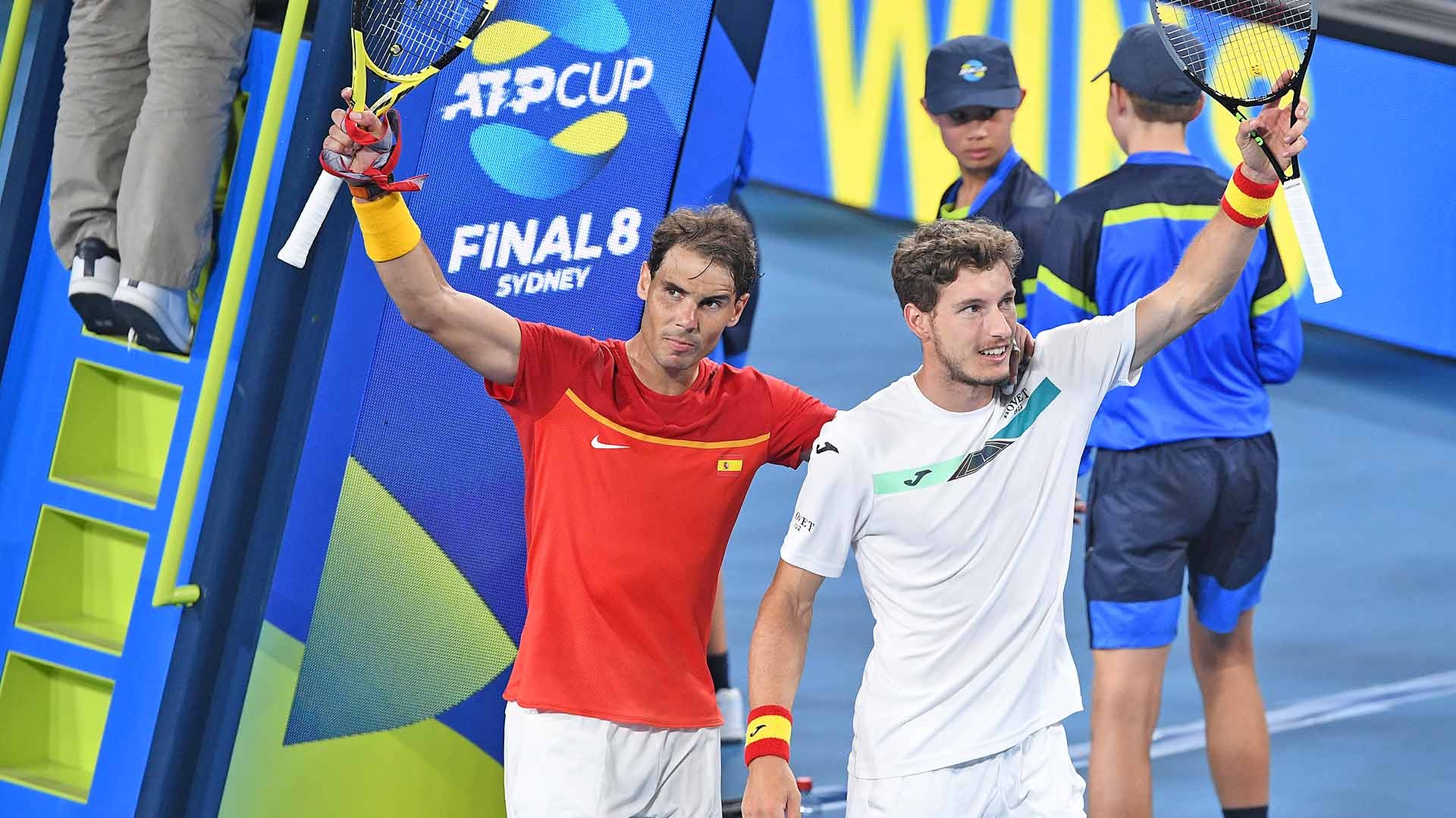 Испания се промъкна през иглени уши до полуфиналите на ATP