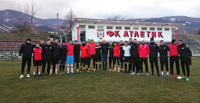 Отборът от Югоизточната Трета лига Атлетик Куклен уреди и последната