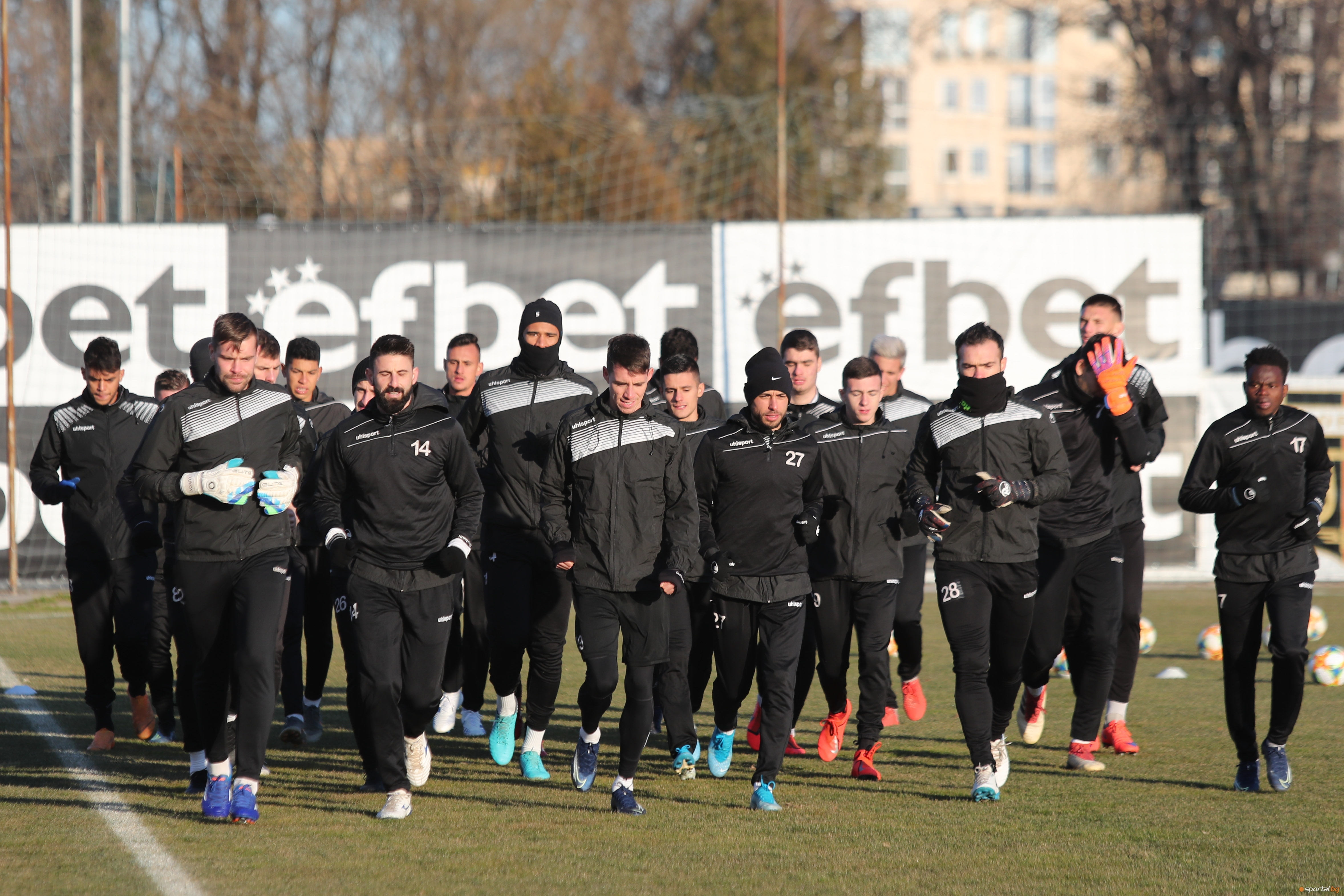 Двама нови играчи се очаква да се присъединят към Локомотив