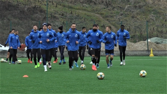 Отборът на Левски проведе своята първа тренировка в Сандански Сините