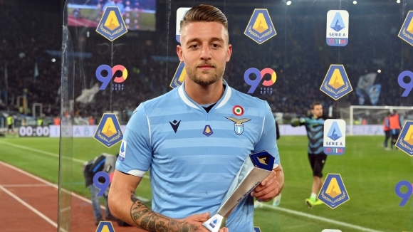 Полузащитникът на Лацио Сергей Милинкович Савич е попаднал в полезренеито на