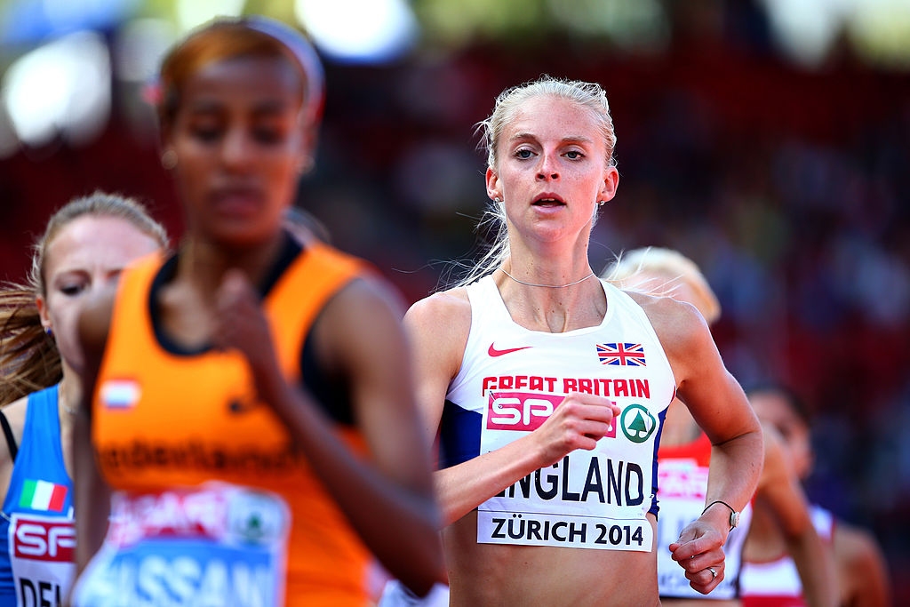 Сребърната световна медалистка на 1500 метра Хана Инглънд обяви че