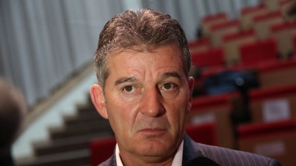 Вицепрезидентът на Българския футболен съюз Емил Костадинов призна че е