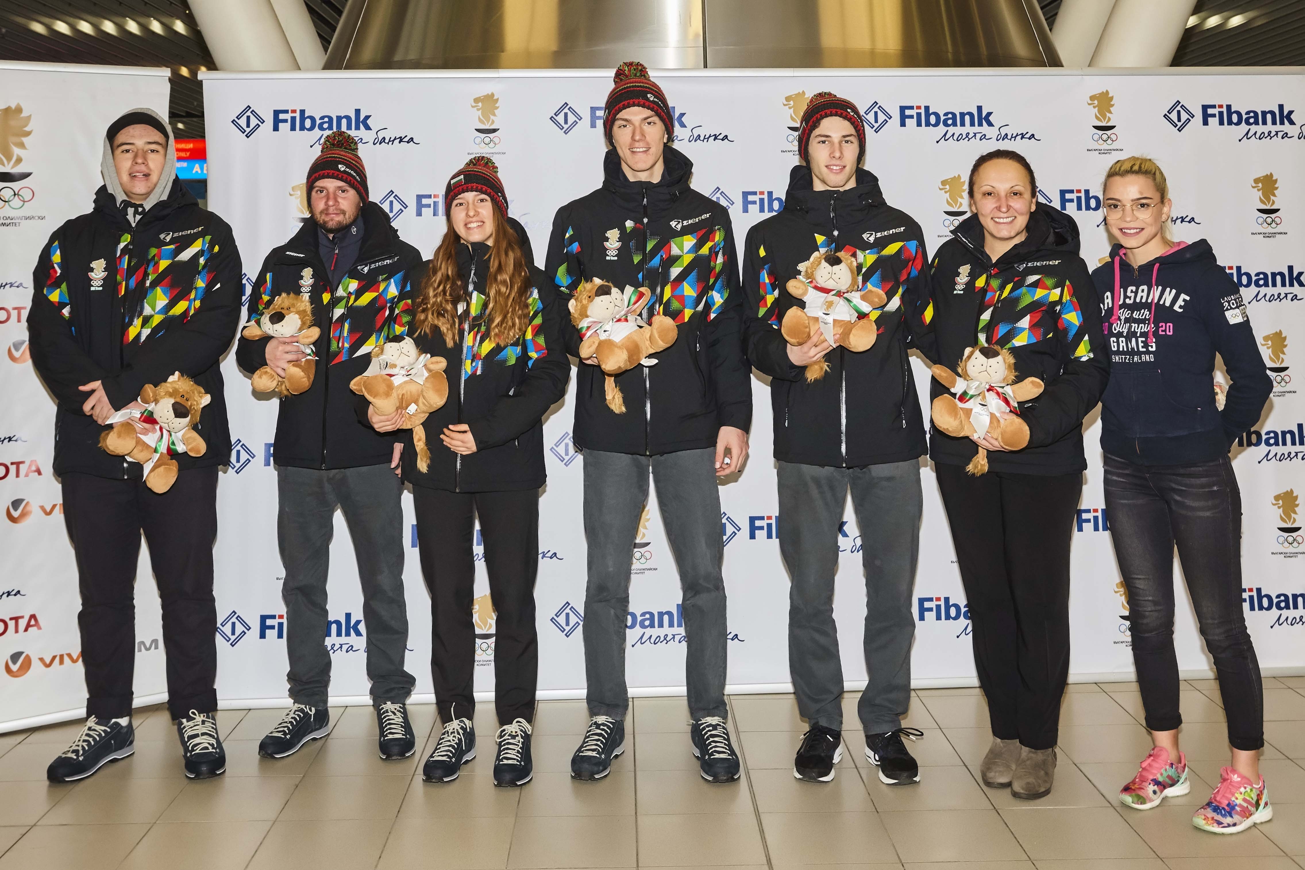 Нова група български олимпийци замина рано тази сутрин за Младежките