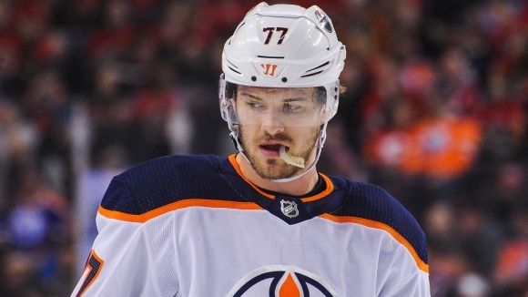 Категоричен успех със 7 3 постигна и Едмънтън Ойлърс който се