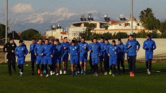 Футболистите на Арда Кърджали вече са в турския курорт Белек