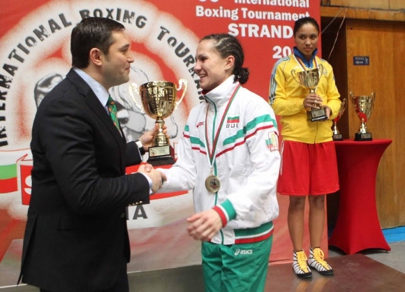 Станимира Петрова в кат 57 кг започва защитата на Купа