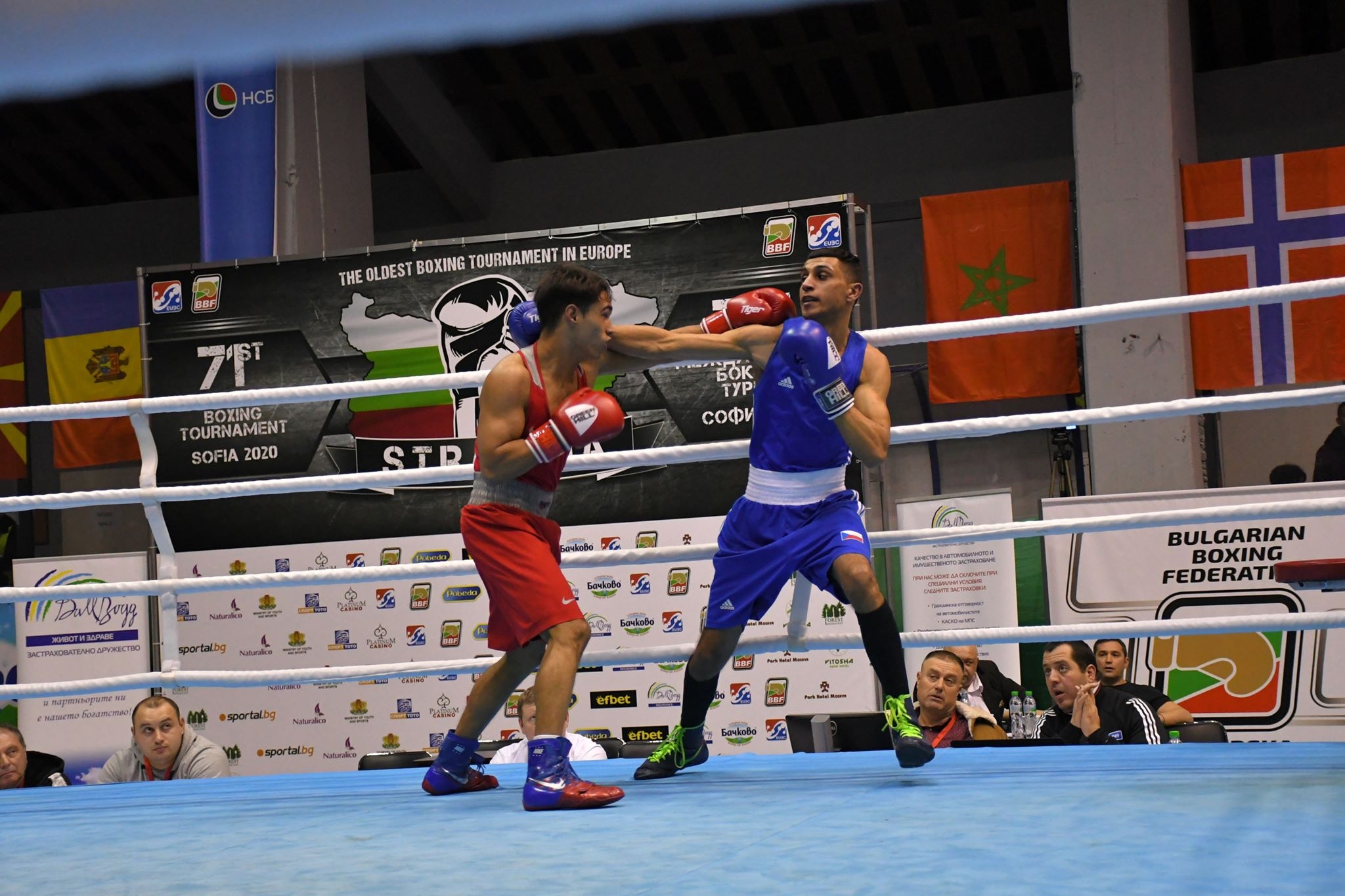 Боян Асенов започна с категорична победа участието си на Купа