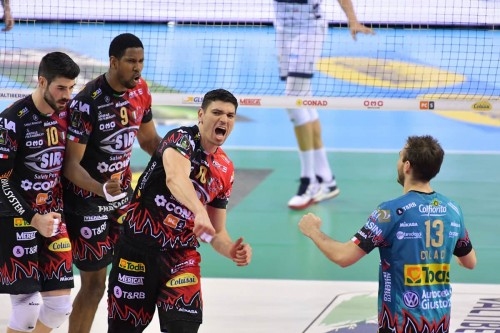 Вицешампионът на Италия по волейбол за мъже Сър Сейфти Конад