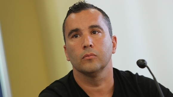 Помощник-треньорът на Левски Левон Апкарян застана пред медиите след днешната