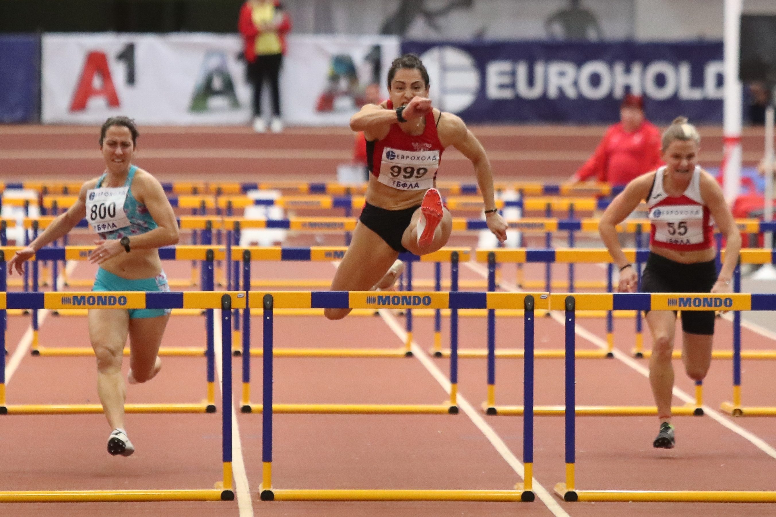 Eлена Митева Костенец стана шампионка на България на 60 метра