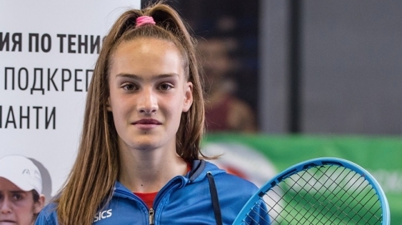 Денислава Глушкова е една от най проспериращите млади тенисистки Предната седмица