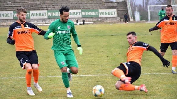 Елитният Ботев Враца завърши наравно 1 1 с втородивизионния Литекс в