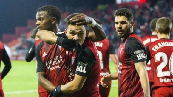 Втородивизионният Мирандес продължава победния си рейд в турнира за Купата