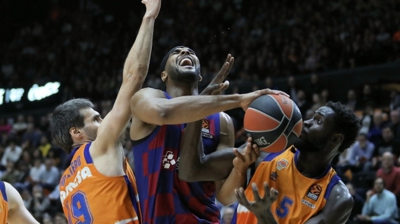 Барселона записа четвърти пореден успех в баскетболната Евролига за мъже,