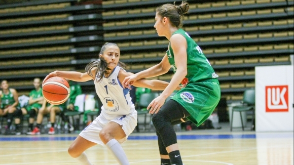 Шампионът на България по баскетбол при жените Монтана 2003 нанесе