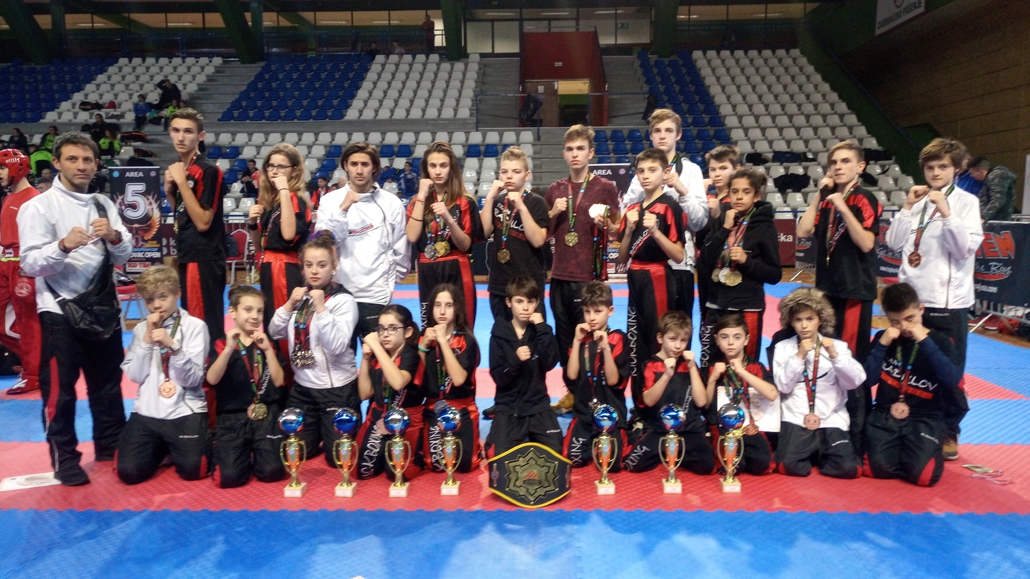 България бе обявена за №1 на Европейската купа по кикбокс