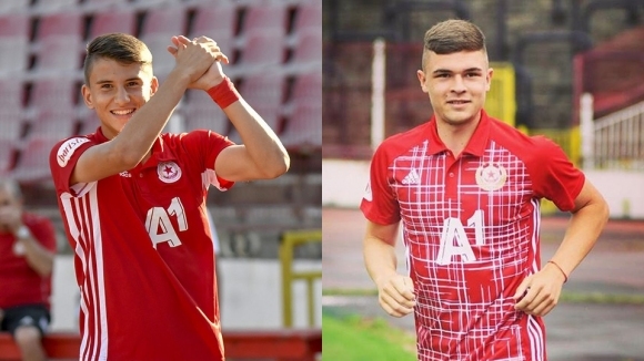 ЦСКА-София преотстъпи двама от своите млади футболисти. През пролетния полусезон