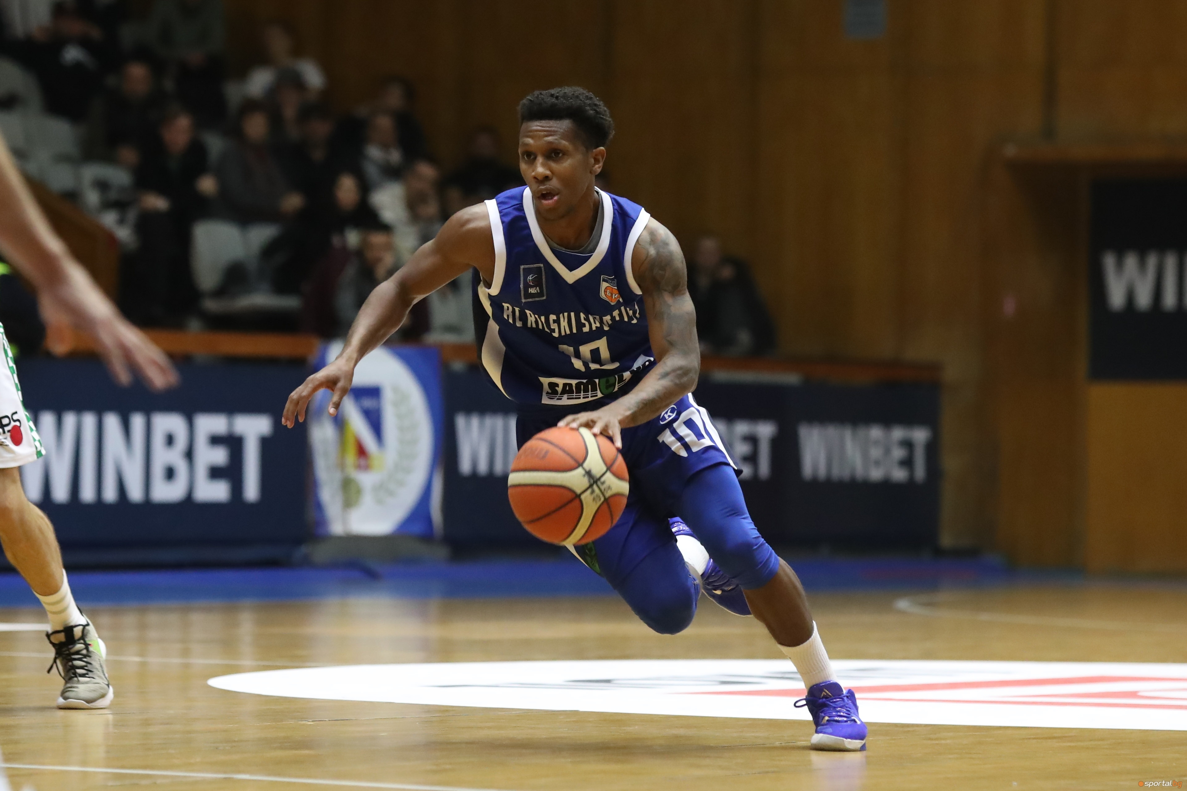 Рилски Спортист се наложи над Спартак Плевен със 101 79 28 17